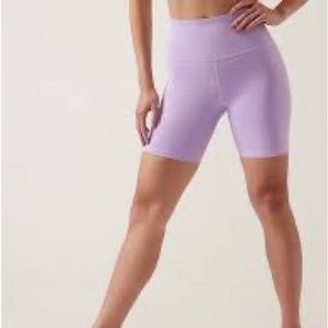 Athleta Ultra High Rise Elation 7” Biker Short in Elfin Purple
